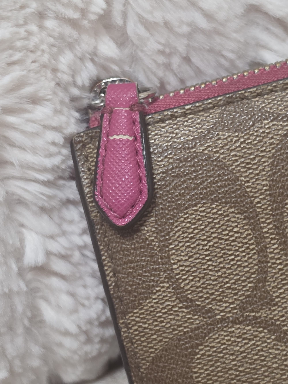 Coach Signature Zip Wallet in Brown with Pink Trim - Picture 3 of 8